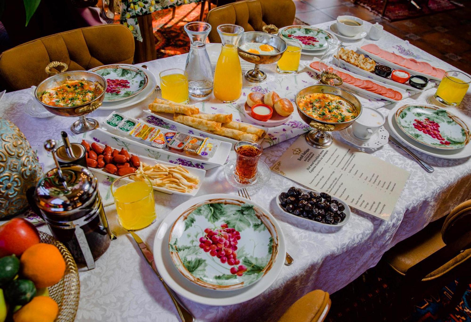 Royal Antique Boutique Hotel Baku Exterior foto